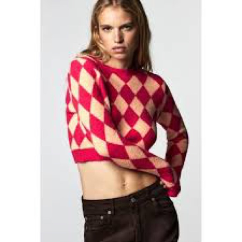 ZARA DIAMOND KNIT SWEATER